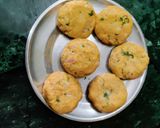 A picture of step 2 of Aloo Tikki Masala Chaat.