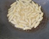 Foto langkah ke 3 dari resep Kue Telur gabus keju.