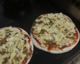 A picture of step 4 of ONION  CAPSICUM  double  cheese  pizza without oven.