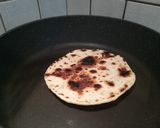Foto del passaggio 5 della ricetta La piadina