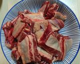 A picture of step 1 of Tomato Braised Beef.
