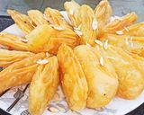 खाज़ा / चिरोटे (Khaja/ Chirote recipe in hindi) रेसिपी चरण 1 फोटो