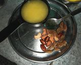 A picture of step 4 of Suji Ka Halwa.
