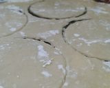 Foto del paso 4 de la receta: 🥧Empanadas de membrillo al horno🥧