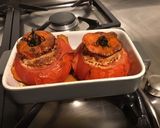 Une image de l'étape 7 de Tomates farcies au pecorino et farce maison (porc,moutarde,curry…).