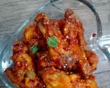 A picture of step 6 of Korean style hot wings.
