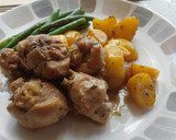 Foto del paso 7 de la receta: Pollo al ajillo con patatas