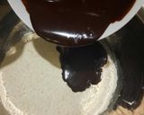 Foto langkah ke 3 dari resep Chiffon Chocolate Cake.