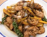 รูปขั้นตอนการทำที่ 5 ของ กุ้งไก่ผัดพริกไทยดำ