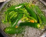 Foto langkah ke 2 dari resep #56 Cumi Asin Cabe Ijo.
