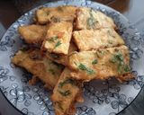 Foto langkah ke 2 dari resep Tempe Goreng Tepung Seledri.