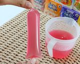 Foto langkah ke 2 dari resep Sate Jelly Merah Putih.