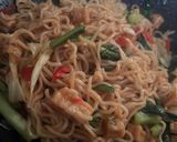 Foto langkah ke 9 dari resep Mie Goreng ala Brunei Darussalam.
