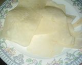 A picture of step 3 of Homemade papri.