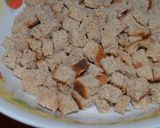 Foto del paso 5 de la receta: Consomé de choclo y crutones
