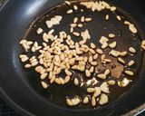 Foto del paso 3 de la receta Lombarda con piñones y manzana