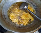 Foto langkah ke 3 dari resep Kakap goreng tepung saus asam manis.
