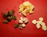 Foto del paso 3 de la receta Aceitunas morunas, con aliño urrutia picantes