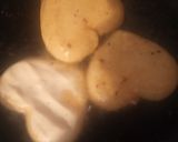 Foto del paso 2 de la receta: Arepitas en forma de corazón