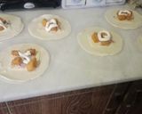 A picture of step 1 of Chicken puff.