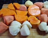 Foto del paso 1 de la receta: Caldo de verduras y sopa crema