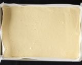 A picture of step 8 of Strawberry Swiss Roll Cake.