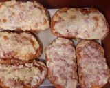 Pas rețetă Mini pizza - felii de pâine 8 fotografie