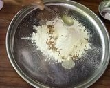 A picture of step 1 of Shakkar pare Chaat.