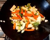 Foto del paso 1 de la receta: Sopa Rápida De Verduras con Fideo Chino Vermicelli Estilo Thai