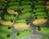 Foto langkah ke 5 dari resep Cookies ulat untuk lebaran.