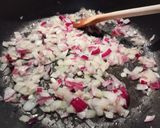 Krumplis tészta ecetes ubi salival recept fázis 1 fotója