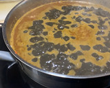 Foto del paso 6 de la receta: Arroz negro y navajas con mojo de cilantro