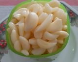 A picture of step 1 of Rajasthani Garlic Chutney (Lehsun ki Chutney).