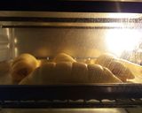 A picture of step 5 of 2 Ingredients Sausage Rolls.
