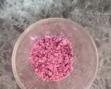 A picture of step 1 of Fruit yogurt.