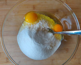 Foto del paso 2 de la receta: Galletitas blandas de coco (sin harinas, sin azúcar)