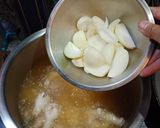 A picture of step 4 of Chicken Soup.