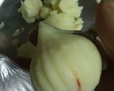 A picture of step 3 of Paneer Modak.