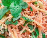 Hình bước làm 2 của món Gỏi đu đủ ngày dịch