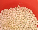Foto del paso 1 de la receta: Porotos con riendas