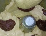 Foto langkah ke 5 dari resep Marmer Brownies Cake.