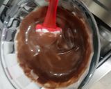 A picture of step 5 of Chocolate ganache cake.
