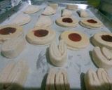 Foto del paso 9 de la receta: Figuras de masa hojaldre
