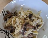 A picture of step 6 of Creamy Garlic Mushroom Pasta.