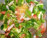 मसाले भात (Masale Bhat Recipe In Marathi) रेसिपी स्टेप 7 फोटो 