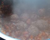 Foto del paso 4 de la receta: Albóndigas con patatas y judías verdes