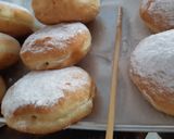 Foto langkah ke 4 dari resep Donat bomboloni.