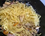Foto del paso 6 de la receta: Tallarín saltado criollo de pollo