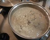 A picture of step 5 of Rib-Sticker Biscuits & Gravy.