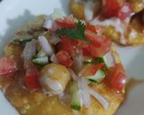 A picture of step 4 of Papri chaat.
